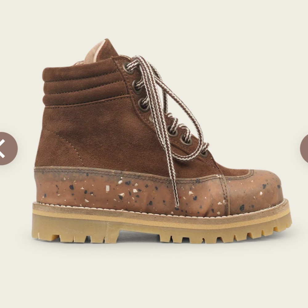 Petit Nord Rugged Boot - Picture 2 of 11